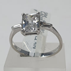 LADIES SILVER CZ RING - Ring Size R / 9 US