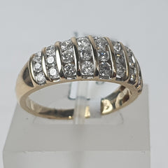 LADIES 10CT DIAMOND RING 3.5GMS Ring Size O / 7.5 US