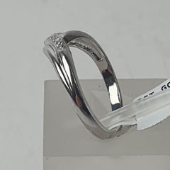 LADIES 9CT DIAMOND RING 2.1GMS Ring Size N / 7 US