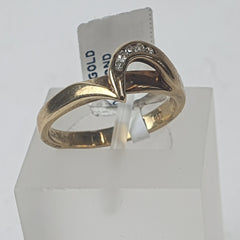 LADIES 9CT DIAMOND RING 2.8GMS Ring Size M / 6.5 US