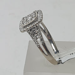 LADIES 9CT DIAMOND HALO RING 3.7GMS Ring Size Q / 8.5 US