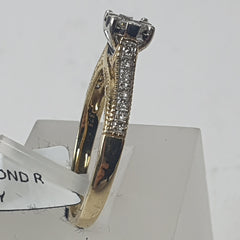 LADIES 9CT DIAMOND RING 3.2GMS Ring Size Q / 8.5 US