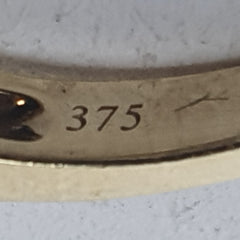 LADIES 9CT DIAMOND RING 3.2GMS Ring Size Q / 8.5 US