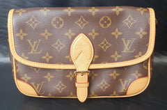 Louis Vuitton - Diane Monogram Bag