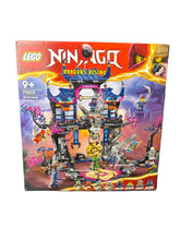 LEGO - Ninjago - Dragons Rising - Wolf Mask Shadow Dojo - 71813