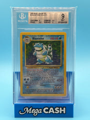1999 Base unlimited Blastoise #2 HOLO Beckett 9