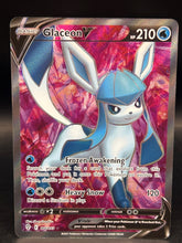 Glaceon V 174/203 Evoving Skies