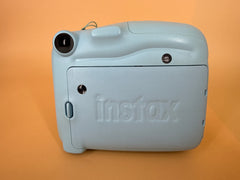 Instax - Fujifilm Mini 11 - Camera