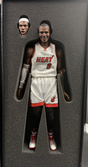 ENTERBAY - 1/6 Scale Real Masterpiece NBA LeBron James
