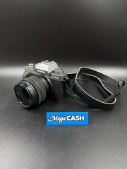 Fujifilm 24.2mp Digital Camera X-T200 with Lens