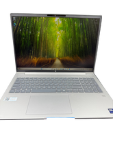 HP Probook Intel Ultra 5 - 512gb SSD 16GB Ram 16”