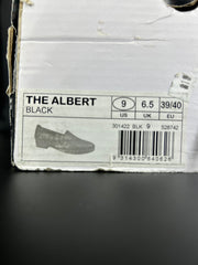 Hush puppies shoes. US 9/ EUR 39/40 *new*