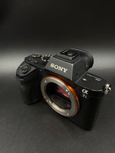 Sony Alpha 7S II ILCE-7SM2 12mp (Body Only) + 2x batteries and charger