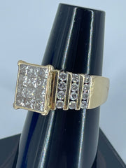 Ladies 14ct Yellow Gold Diamond Ring