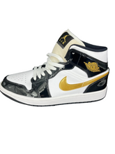 Nike Air Jordan 1 Mid Patent Black Gold Size Mens US 8