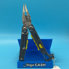 LEATHER-MAN SIGNAL SWISS KNIFE - 45*N 122*W - Grey