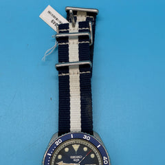 SEIKO 5 MENS AUTOMATIC MOVEMENT WATCH - TWO-TONE STRIPE CLOTH STRAP - 4R36-07G0