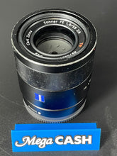 SONY FE 55MM F1.8 ZIESS LENS - SEL55F18Z With Lens Cover