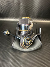 Daiwa Saltiga 4000 - XH Spinning Fishing Reel with Soft Pouch - Mega Cash Sydney