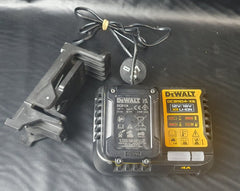 DEWALT - 12V MAX 3 X 360 Line Laser, Green - 089LG - Mega Cash Sydney