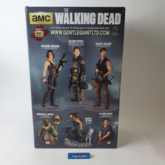 Rick Grimes - GENTLE GIANT The Walking Dead - 143/400 - 1:4 Scale - AMC - Mega Cash Sydney