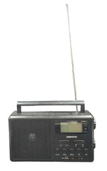 MEDION - Long Distance AM/FM Radio - E65386