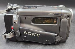 SONY Handycam Video 8 - With Bag & Accessories