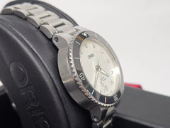 Oris Aquis Date Diamonds 36.5mm Ladies Wristwatch