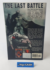 Batman : War Games : Act 3 : Endgame - by Ed Brubaker - 2005 DC Comics