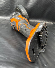 AEG 18V 125mm Brushless Slide Switch Angle Grinder BEWS18125BLC W/ 6Ah Battery