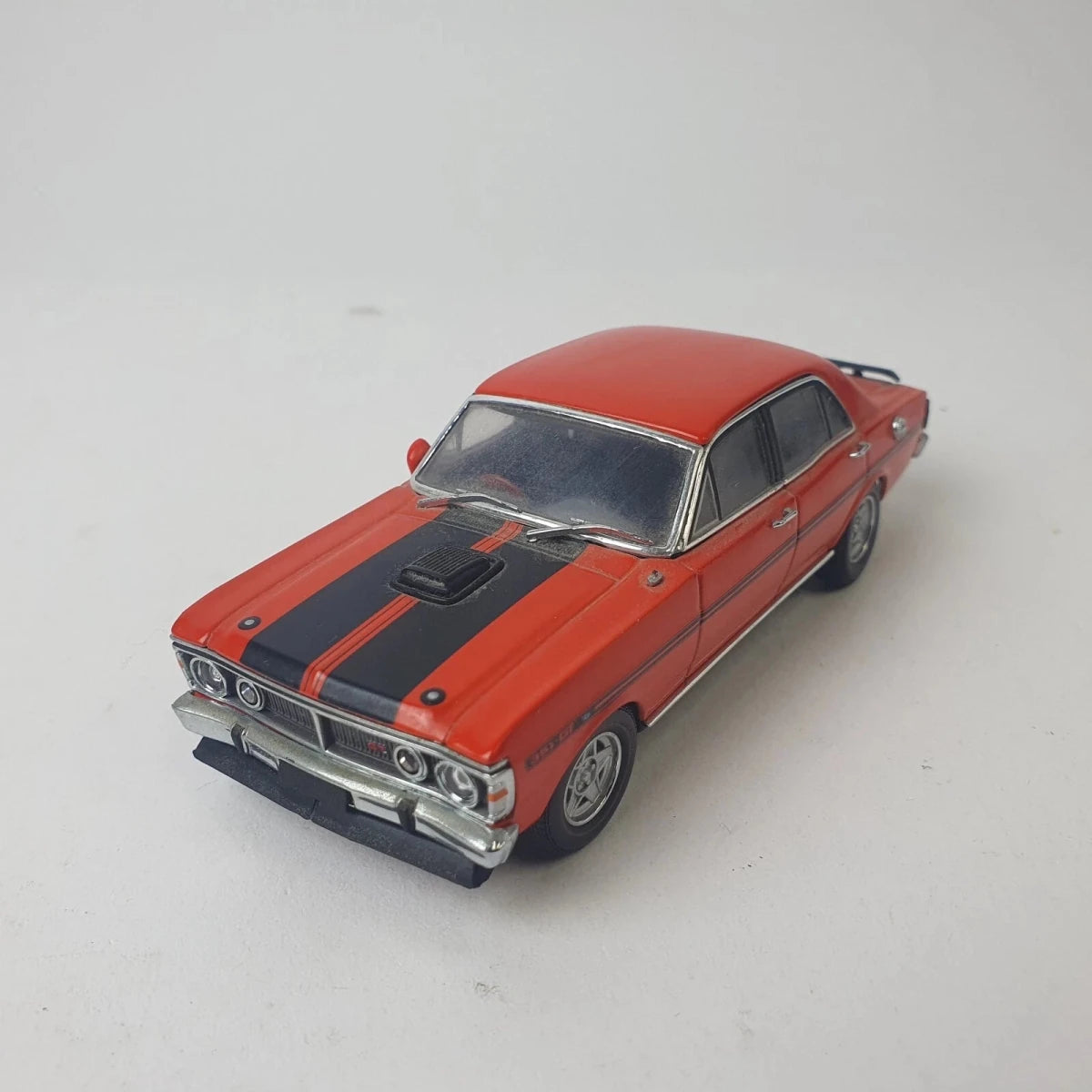 1:43 Biante - Ford Falcon XY GTHO Phase 3 - Vermilion Fire - Certification Card - Mega Cash Sydney