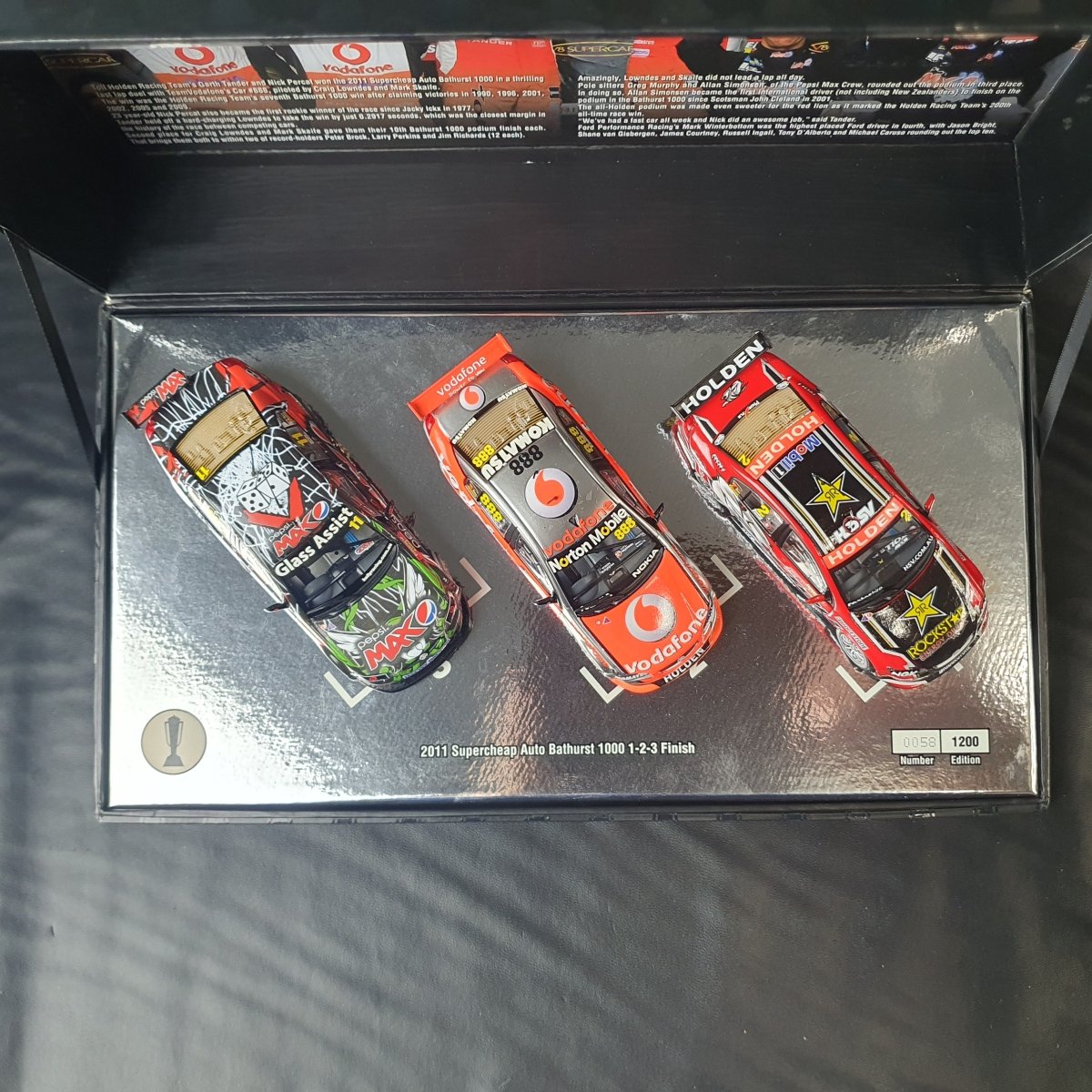 1:43 Classic Carlectables 2011 Bathurst 1000 1 - 2 - 3 Finish Holden Commodores - Mega Cash Sydney