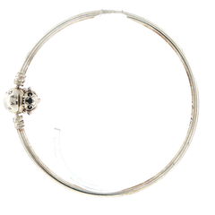Pandora Moments Disney Stitch Biting Clasp Bangle 591683C01