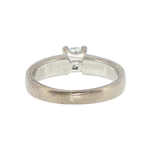 18ct White Gold Princess Cut Diamond Solitaire Ring with Valuation