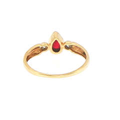 9ct Yellow Gold Pear-Shaped Multistone and Diamonds Ring