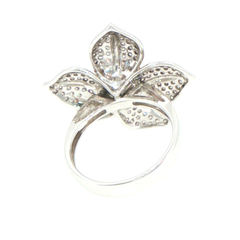 18ct White Gold Diamond Pavé Floral Brooch Ring - Valued at $9,290!