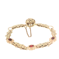 9ct Yellow Gold Chain Bracelet with Heart Padlock Clasp