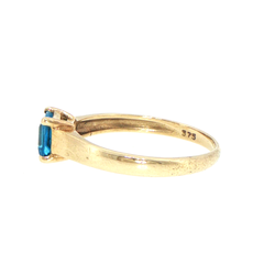 9ct Yellow Gold Square Cut Blue Solitaire Ring