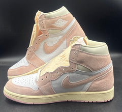 NIKE - Air Jordan 1 Retro High Tops - With Pink and White Laces - Size 11 US Women’s