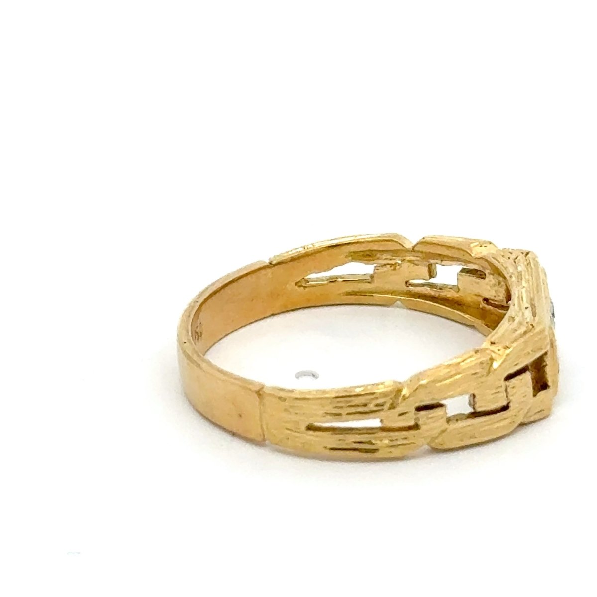 18ct Textured Yellow Gold Diamond Cluster Signet Ring - Mega Cash Sydney