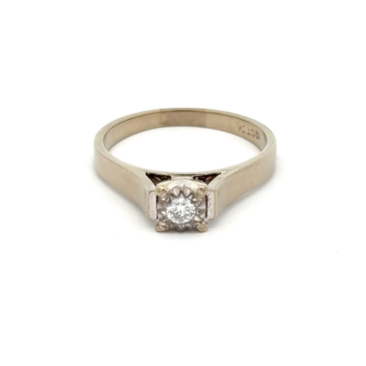 18ct White Gold Diamond Solitaire Ring with Illusion Setting - Mega Cash Sydney