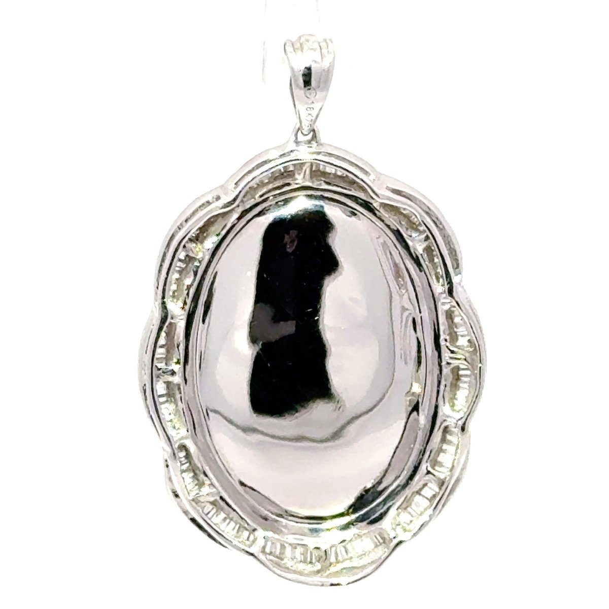 18ct White Gold Vibrant Green Oval Jade Pendant - Mega Cash Sydney