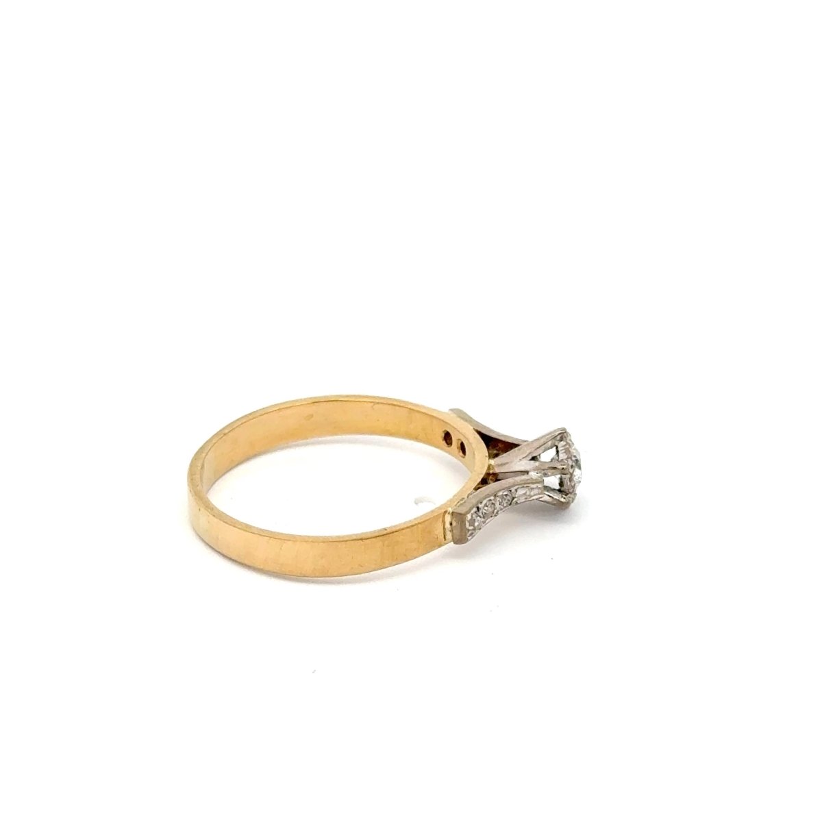 18ct Yellow Gold Vintage Style Diamond Engagement Ring - Mega Cash Sydney