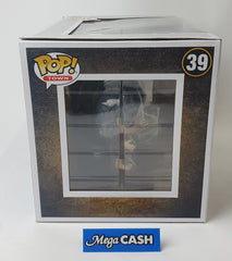 Funko Pop! Town - The Lord of the Rings - Bilbo Baggins with Bag-End - Vinyl #39
