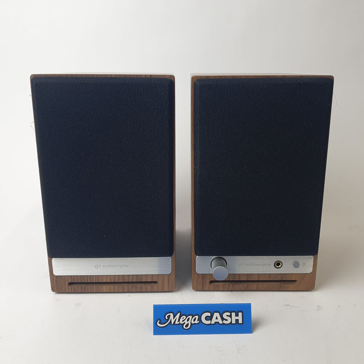 Audioengine HD3 Premium Wireless Speakers - Walnut