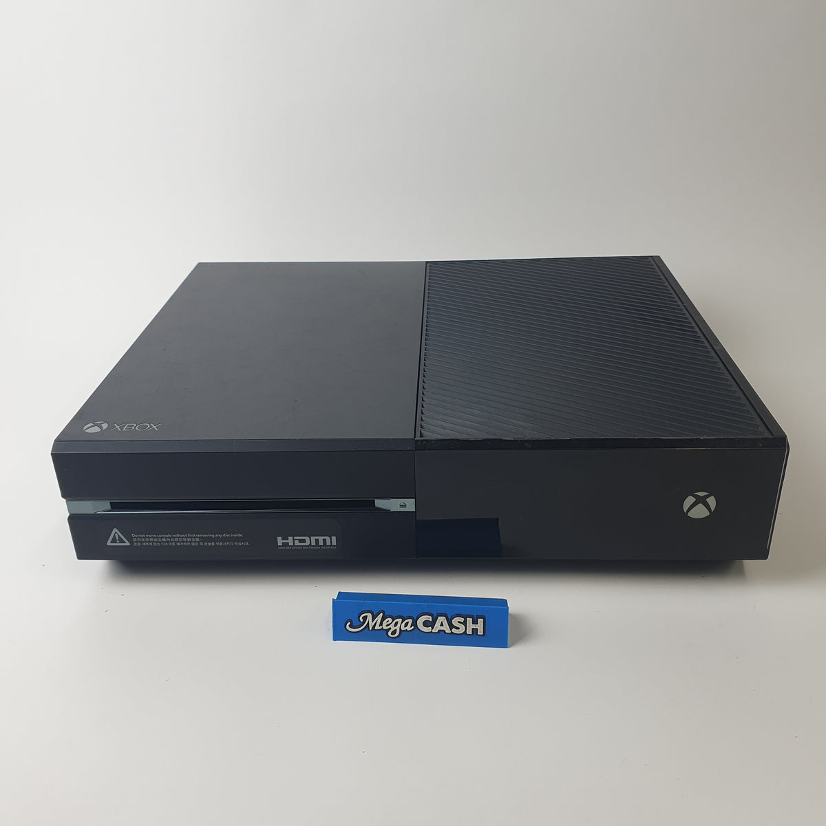 Microsoft Xbox One Original Console + Controller & Cables