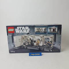 LEGO - Star Wars - Boarding the Tantive IV - 75387