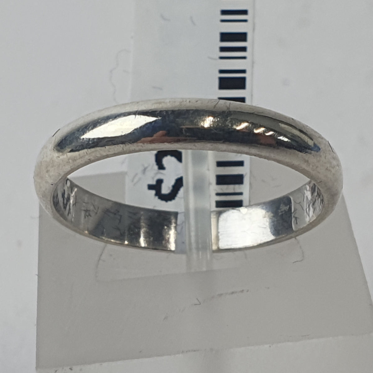 UNISEX SILVER BAND Ring Size S / 9.5 US