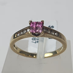 LADIES 9CT DIAMOND RING 2.1GMS Ring Size M / 6.5 US