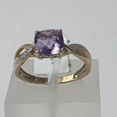 LADIES 9CT DIAMOND RING 2.5GMS Ring Size M 1/2 / 7 US